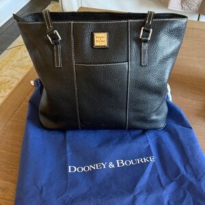 Dooney & Bourke Textured Black Leather Handbag